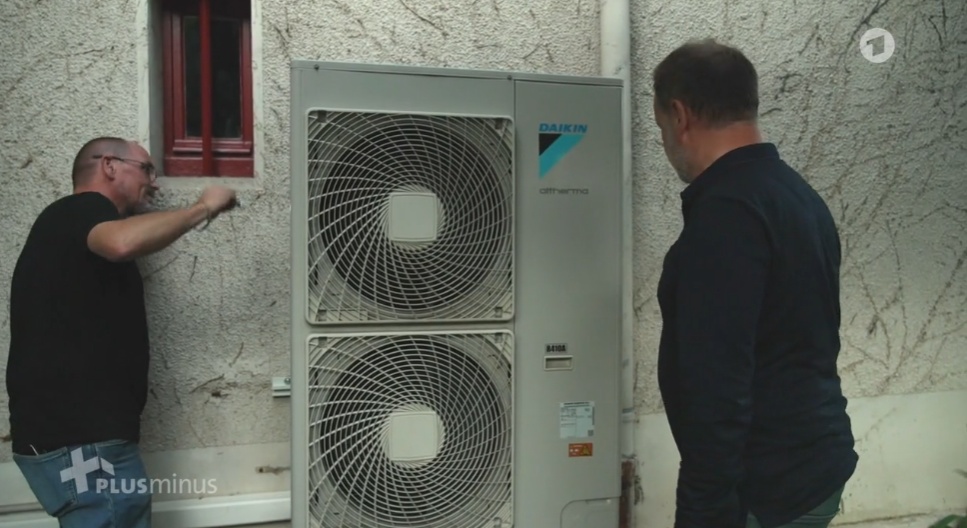 Dicker roter Knopf f&uuml;r Minister ;-)