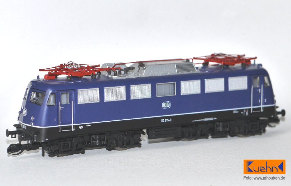 E 03 / B&uuml;gelfalten-E10 von K&uuml;hn